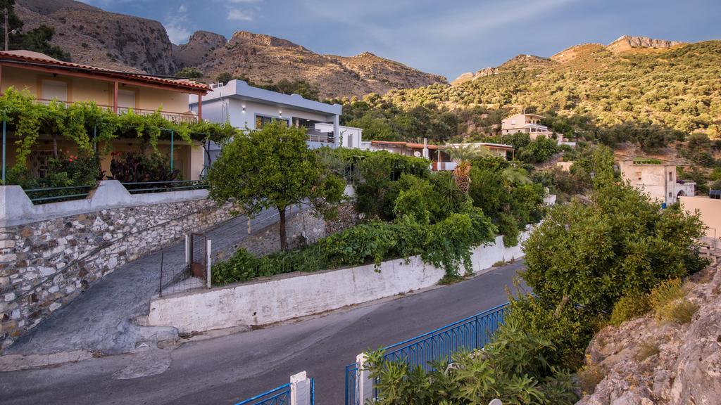 Spacious Maistrali Villa, Private Pool & Garden Rodhákinon Exterior foto